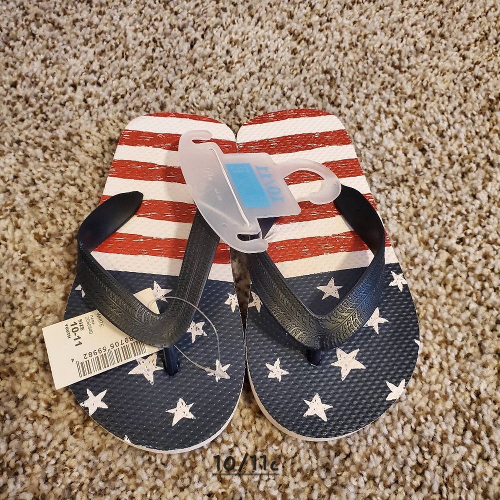 The childrens place sandals size 10c